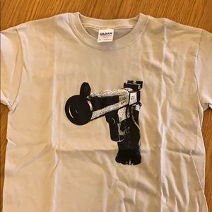 Tan “bang” gun shirt youth
